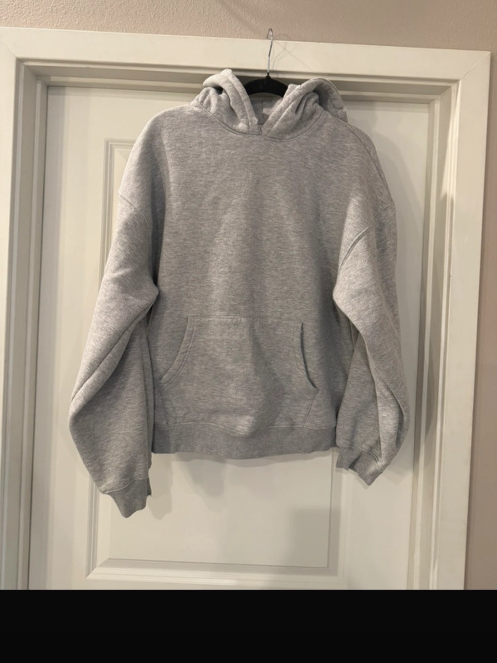 Lily & Lottie Essential Hoodie Size Small Light Gray Long Sleeves Heavyweight
